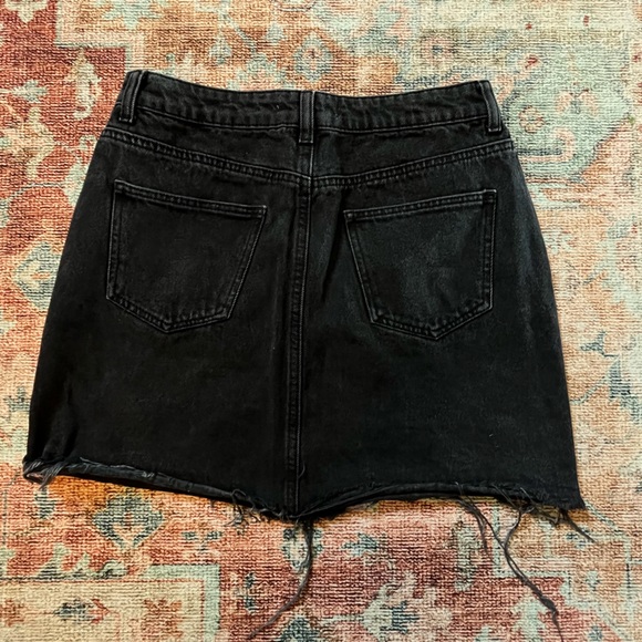 Black Washed Denim Skirt with Ring Zipper - Picture 2 of 3